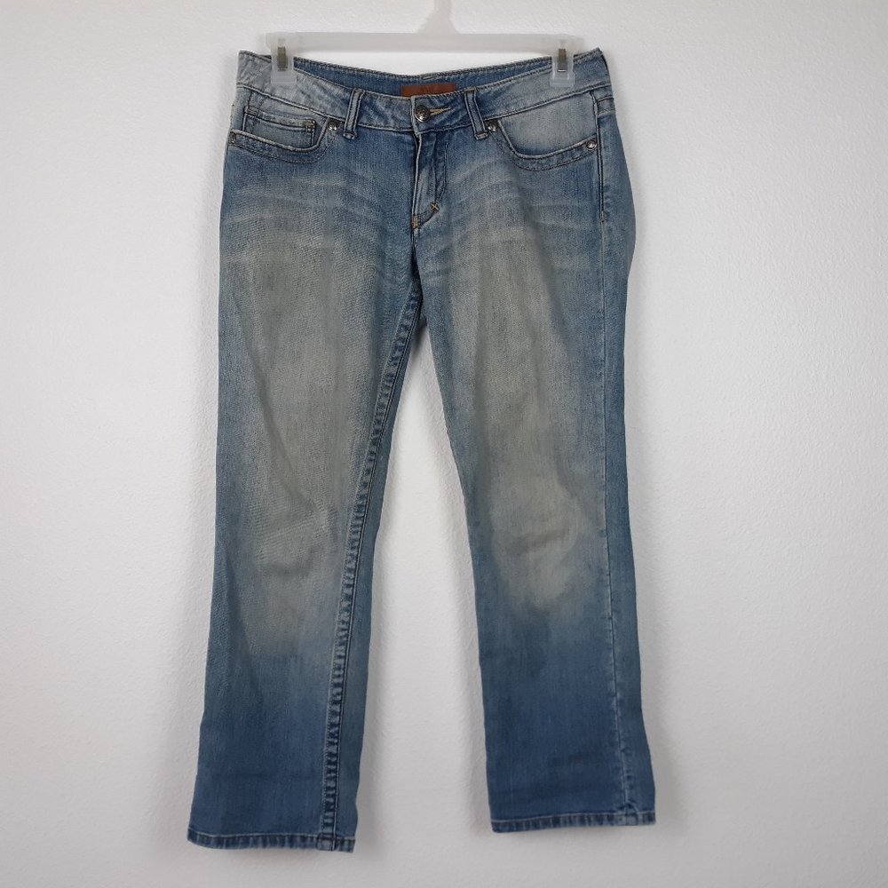 YMI Royalty Straight Jeans Women's Size 30 Light Wash Blue Denim Inseam 26 1/2